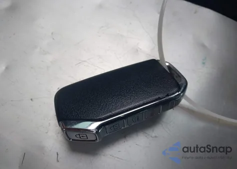 2020 Kia Forte Gt-Line z USA, uszkodzony, nr VIN 3KPF34AD9LE256451